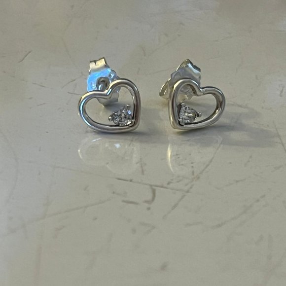 Heart Earrings - Picture 1 of 3